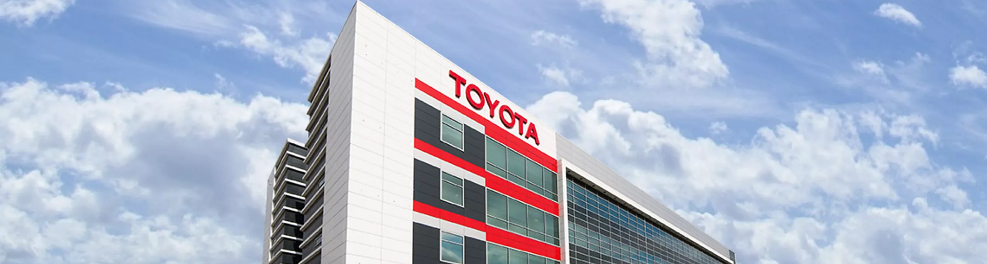 Изображение на странице TOYOTA ПОДВЕЛА ИТОГИ ПРОДАЖ В РОССИИ ЗА 2021 ГОД Тойота Центр Тюмень Север